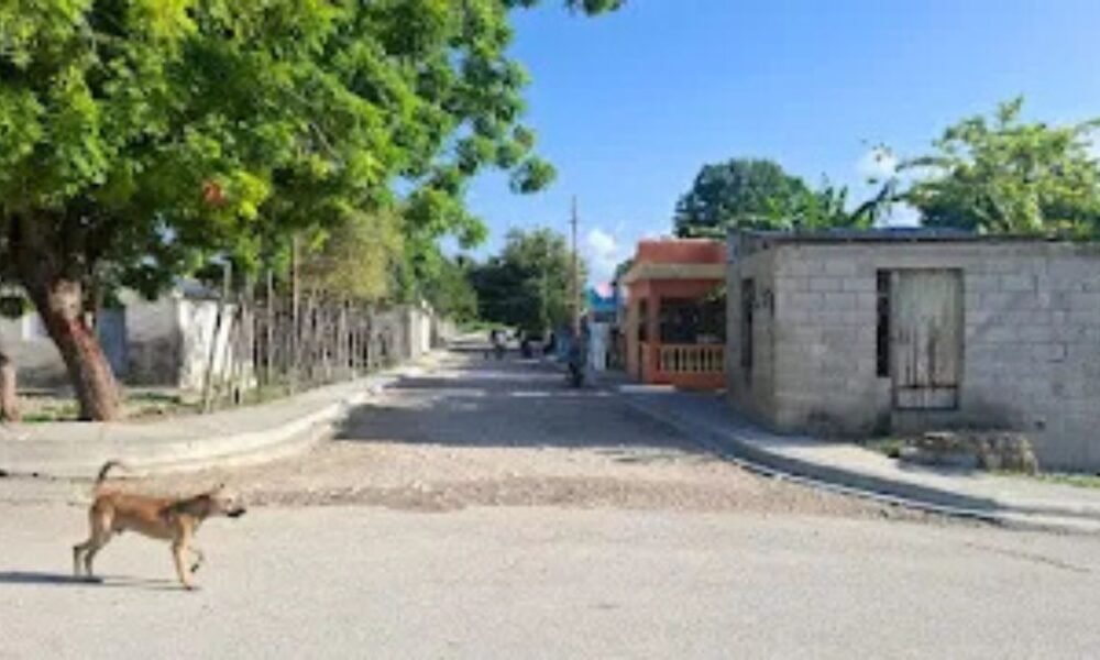 Residentes de Cabral exigen soluciones de asfaltado y electrificación de Barrio Arriba y La Línea