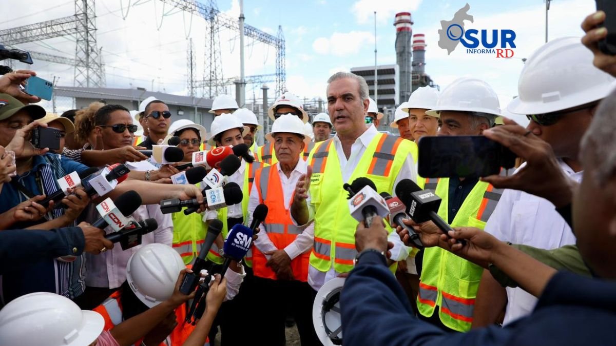 Abinader supervisa avances de planta eléctrica que fortalecerá el sistema energético en Montecristi