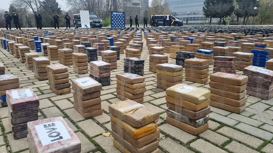 Policía de España decomisa más de seis toneladas de cocaína en barco procedente de Panamá Policía de España decomisa más de seis toneladas de cocaína en barco procedente de Panamá