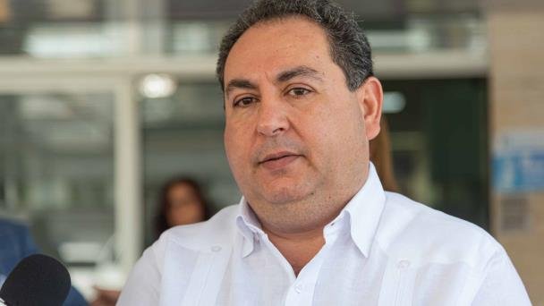 Director del SNS garantiza capacidad hospitalaria ante posibles brotes de enfermedades tras paso de huracán Melissa Director del SNS garantiza capacidad hospitalaria ante posibles brotes de enfermedades tras paso de huracán Melissa