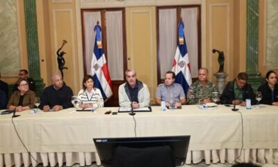 Gobierno dispone retorno gradual a la normalidad tras el paso del huracán Melissa Gobierno dispone retorno gradual a la normalidad tras el paso del huracán Melissa