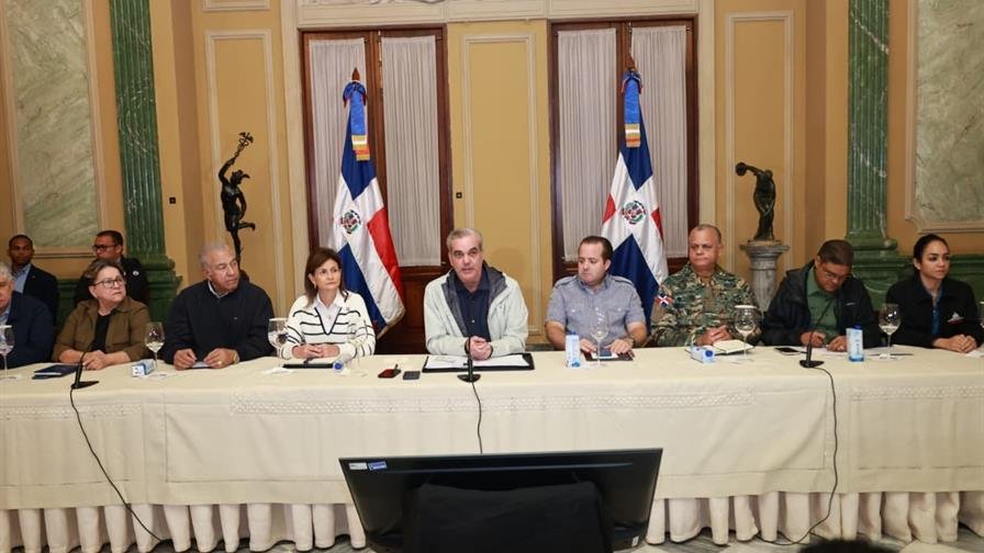 Gobierno dispone retorno gradual a la normalidad tras el paso del huracán Melissa, excluyen Barahona, Pedernales, Independencia y Bahoruco Gobierno dispone retorno gradual a la normalidad tras el paso del huracán Melissa, excluyen Barahona, Pedernales, Independencia y Bahoruco