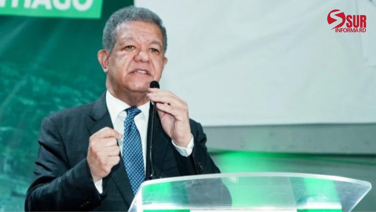 Leonel Fernández afirma que el país enfrenta desafíos económicos y sociales tras cinco años del actual gobierno