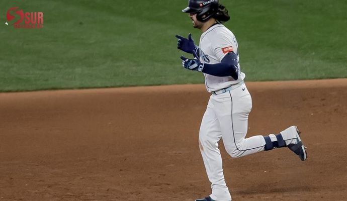 Eugenio Suárez impulsa a los Marineros con Grand Slam y los deja a un paso de su primera Serie Mundial Eugenio Suárez impulsa a los Marineros con Grand Slam y los deja a un paso de su primera Serie Mundial