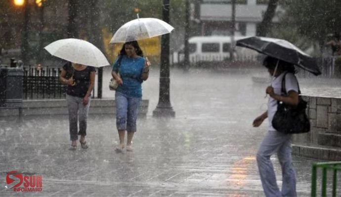 Indomet pronostica aguaceros este sábado; 22 provincias continúan bajo alerta por posibles inundaciones