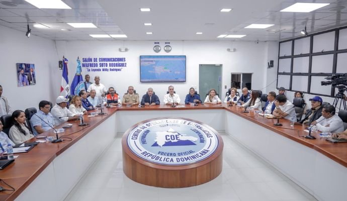 Gobierno activa plan preventivo ante posible impacto de tormenta tropical Melissa en el país Gobierno activa plan preventivo ante posible impacto de tormenta tropical Melissa en el país