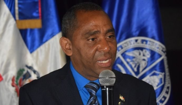 Director Manuel de la Cruz informa suspensión de docencia en la UASD Barahona por paso de tormenta Melissa Director Manuel de la Cruz informa suspensión de docencia en la UASD Barahona por paso de tormenta Melissa
